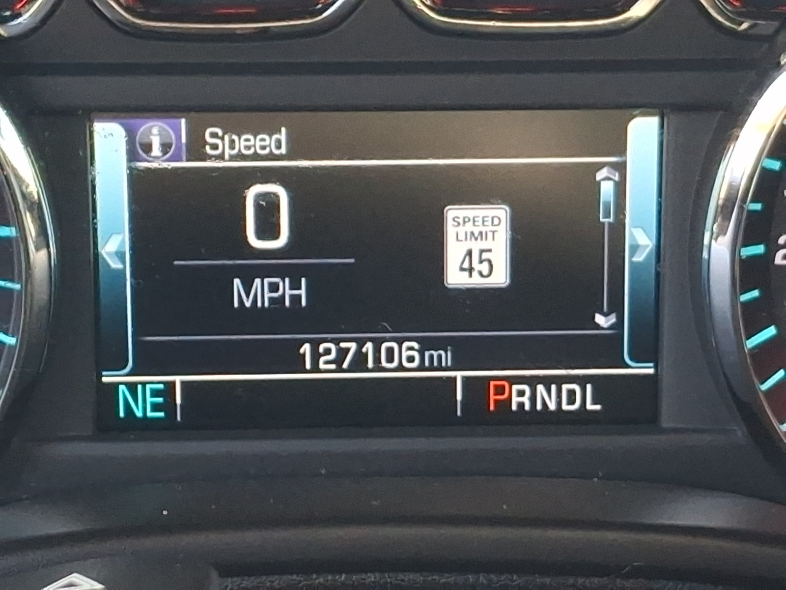 Used 2020 Chevrolet Suburban LT AWD/4WD image 23