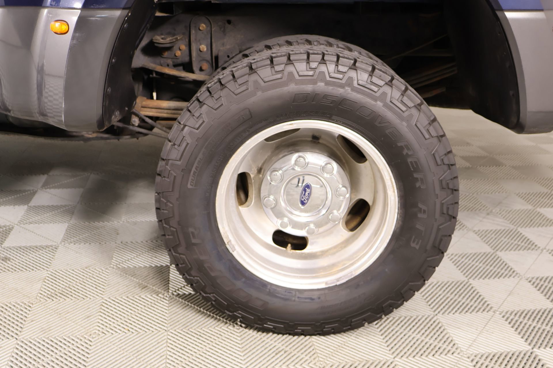 Used 2019 Ford F350 Lariat w/ Chrome Package image 19