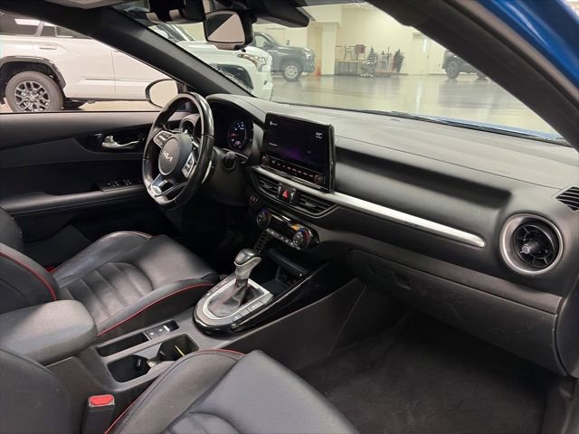 Used 2022 Kia Forte GT w/ GT2 Package FWD image 9