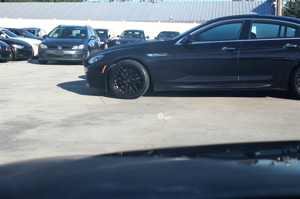 Used 2013 BMW 335i xDrive Sedan AWD/4WD image 29
