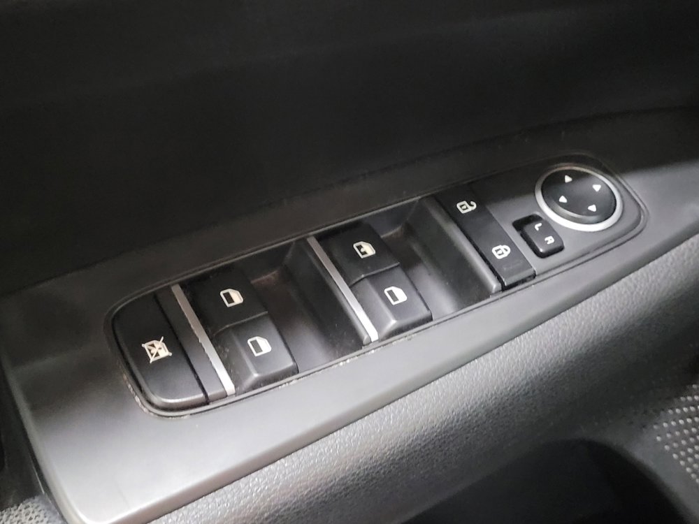 Used 2023 Kia Forte LXS w/ LXS Technology Package FWD image 27