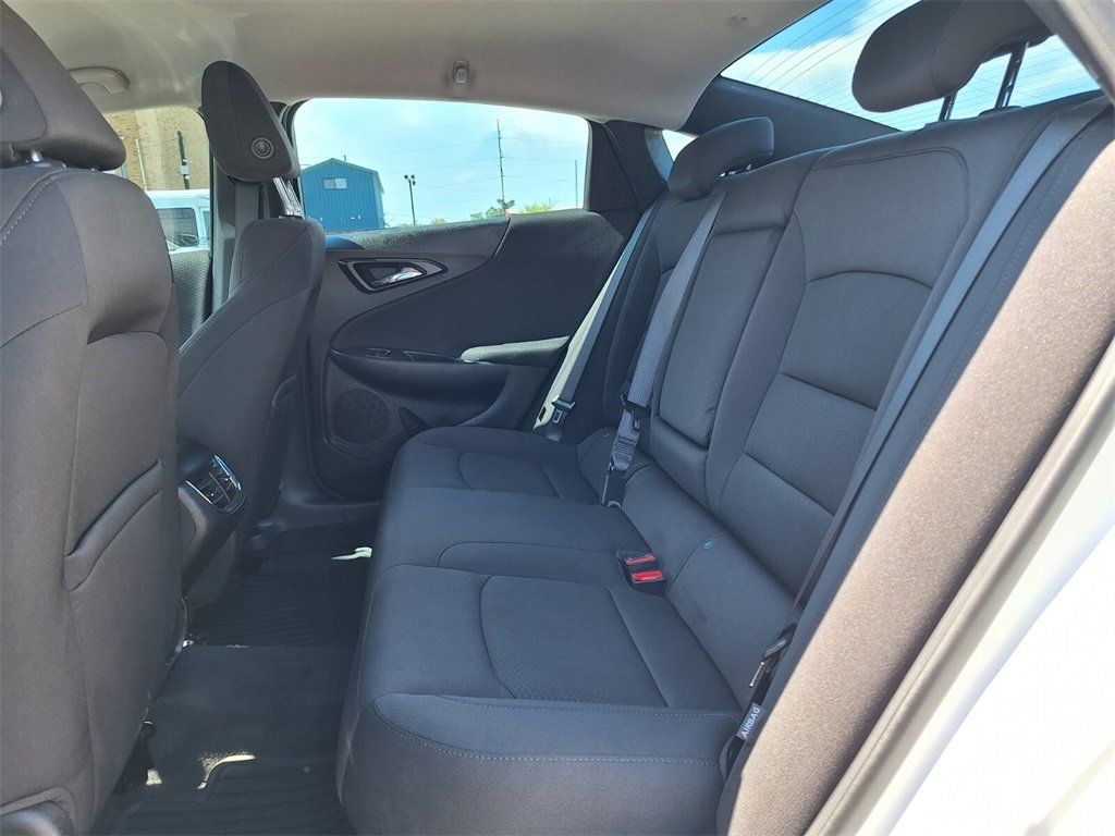 Used 2022 Chevrolet Malibu LT image 21