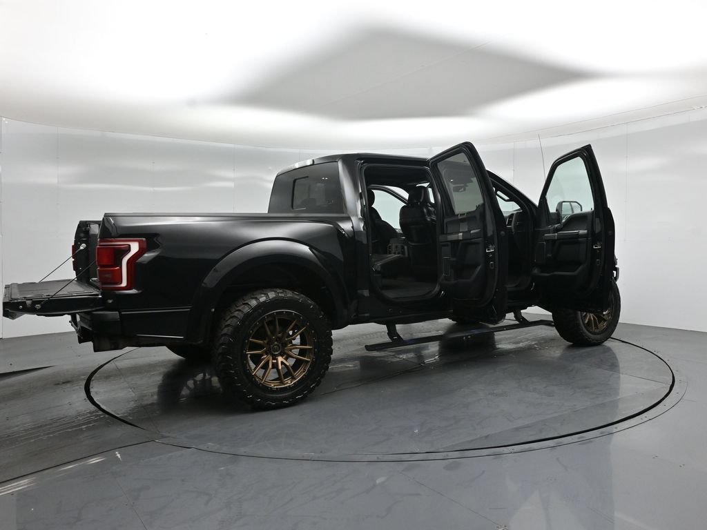 Used 2019 Ford F150 Raptor w/ Equipment Group 802A Luxury AWD/4WD image 5
