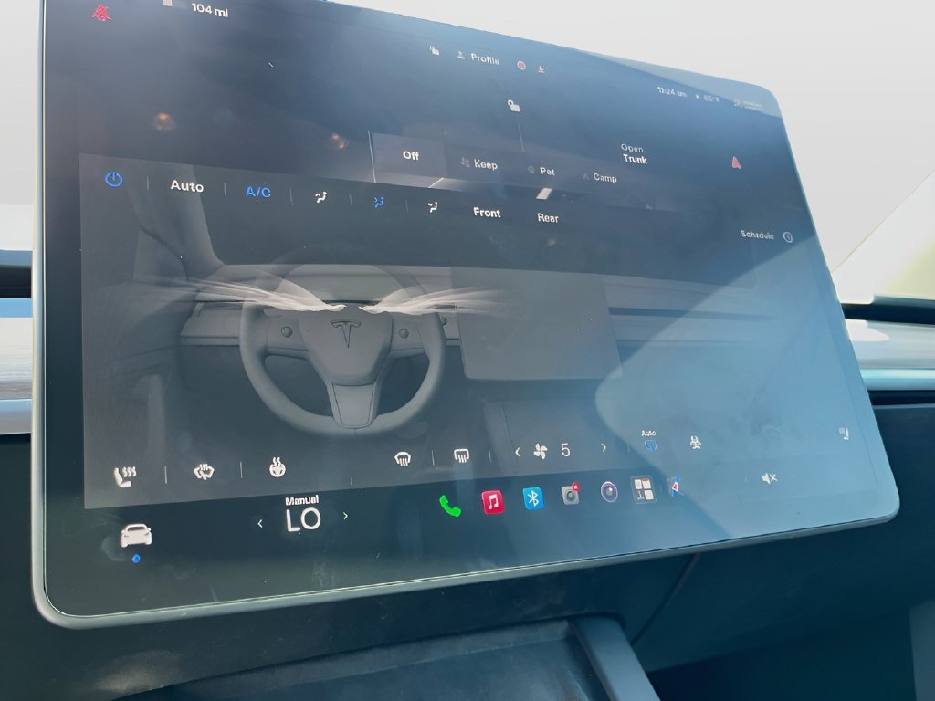 Used 2025 Tesla Model Y Long Range AWD/4WD image 19