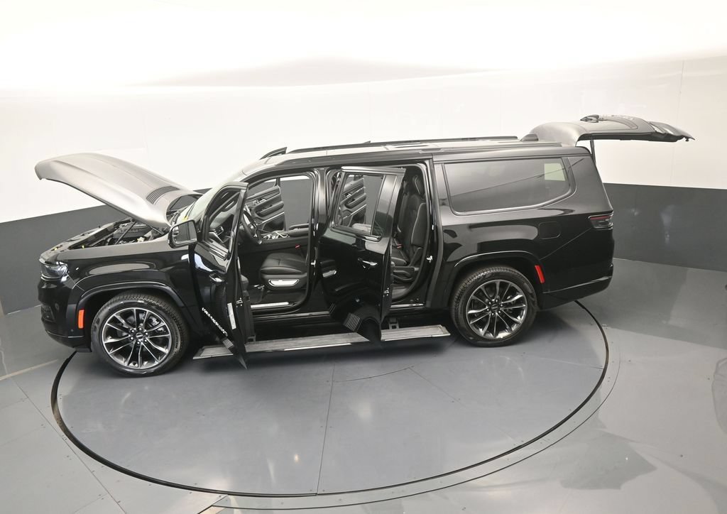 Used 2024 Jeep Grand Wagoneer L Series II w/ Quick Order Packagew 28T AWD/4WD image 72
