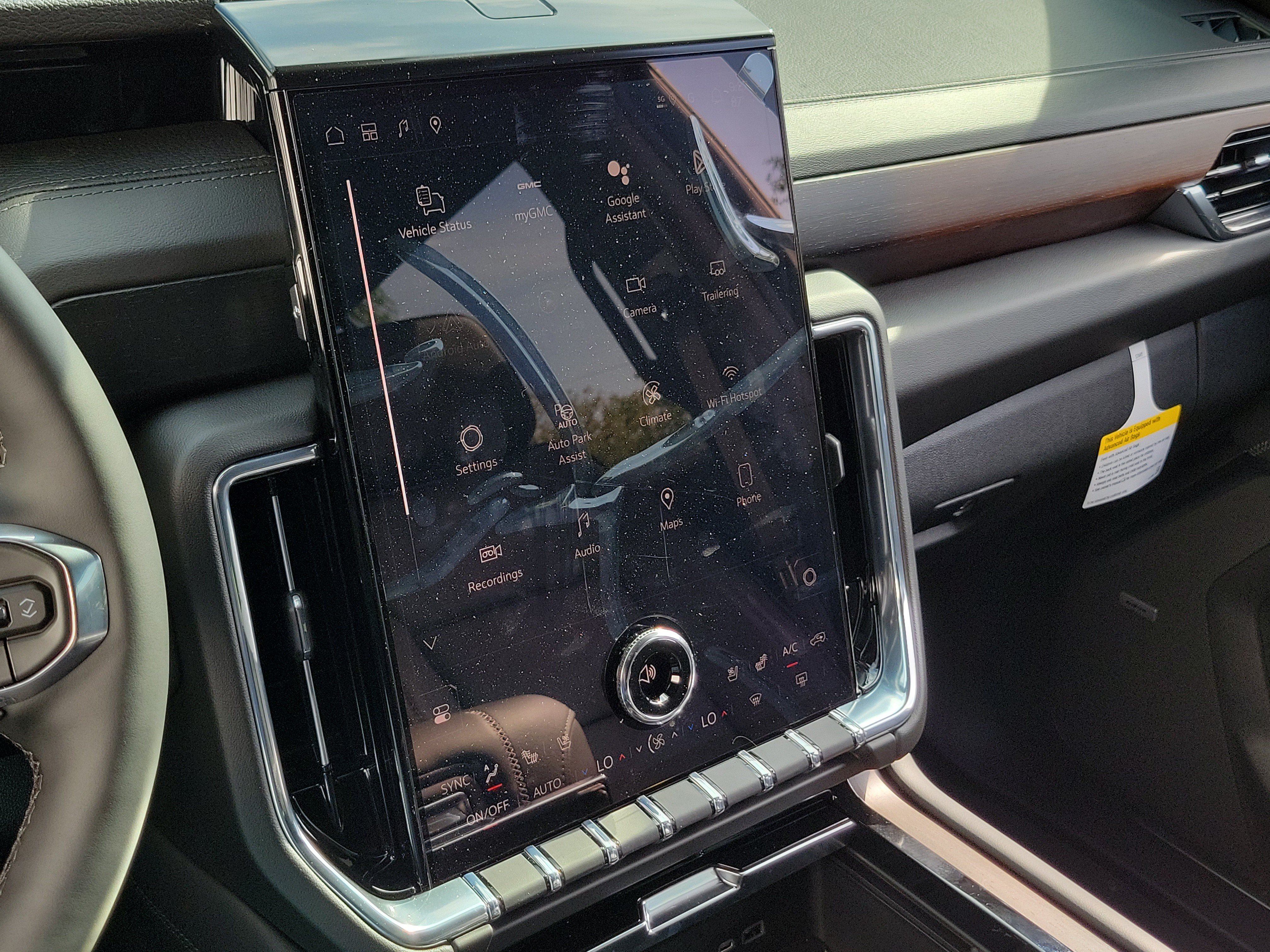 New 2026 GMC Yukon XL Denali AWD/4WD image 29