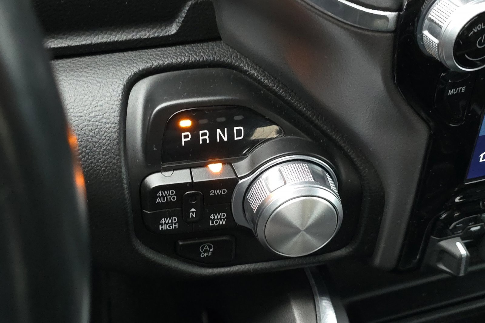 Used 2023 RAM 1500 Laramie image 23