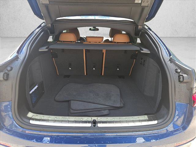 Used 2025 BMW X4 xDrive30i image 6