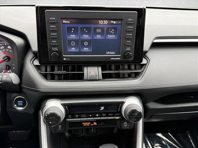 Used 2022 Toyota RAV4 XLE image 16