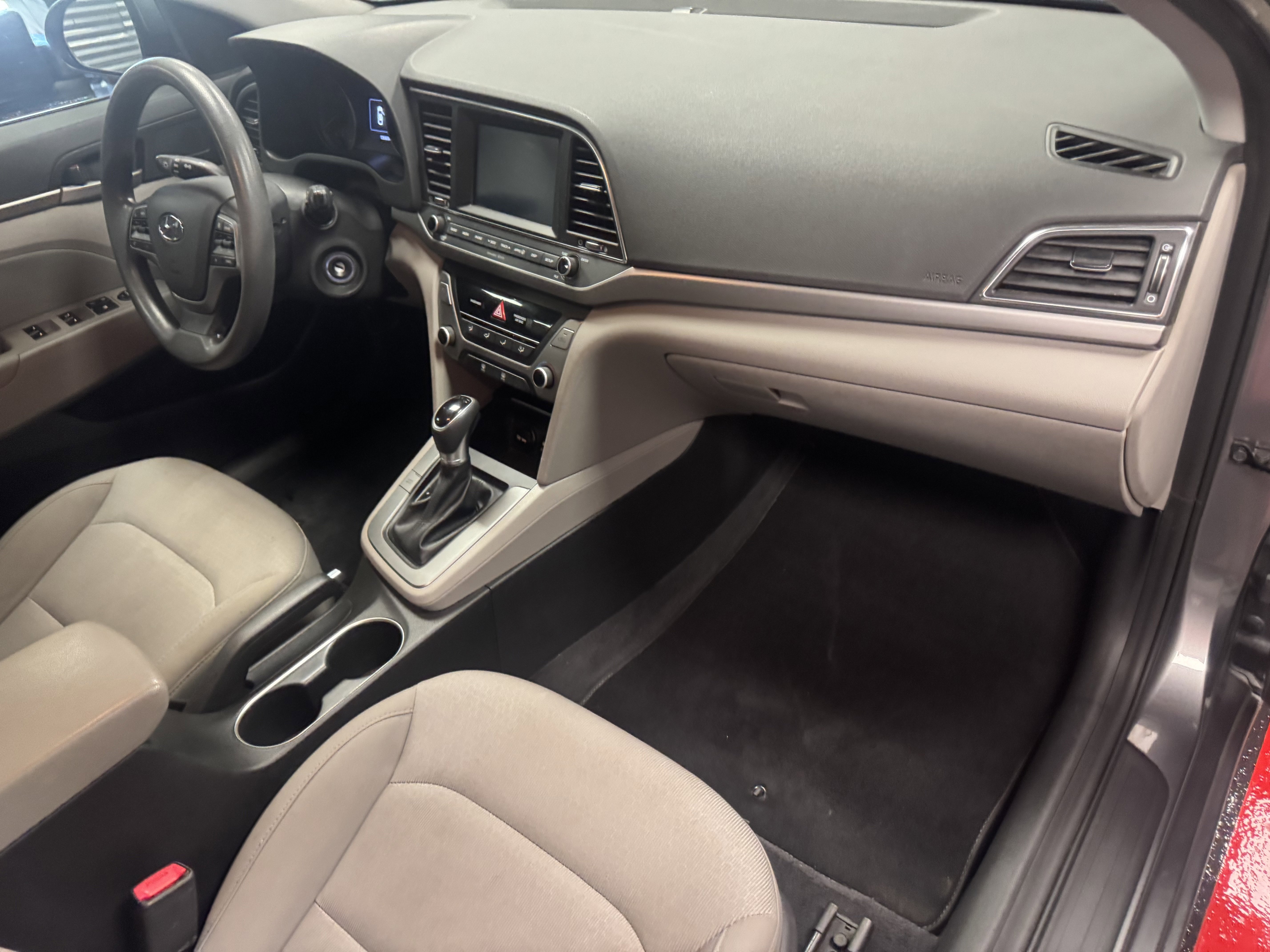Used 2018 Hyundai Elantra SEL image 11