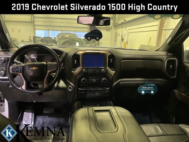 Used 2019 Chevrolet Silverado 1500 High Country image 15