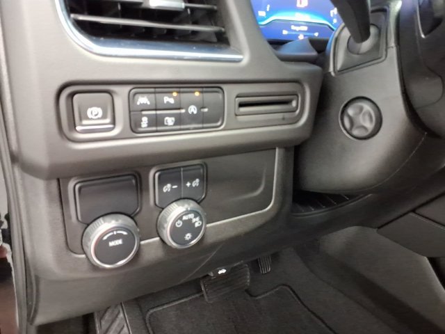 Used 2023 Chevrolet Tahoe LT w/ Luxury Package RWD image 17