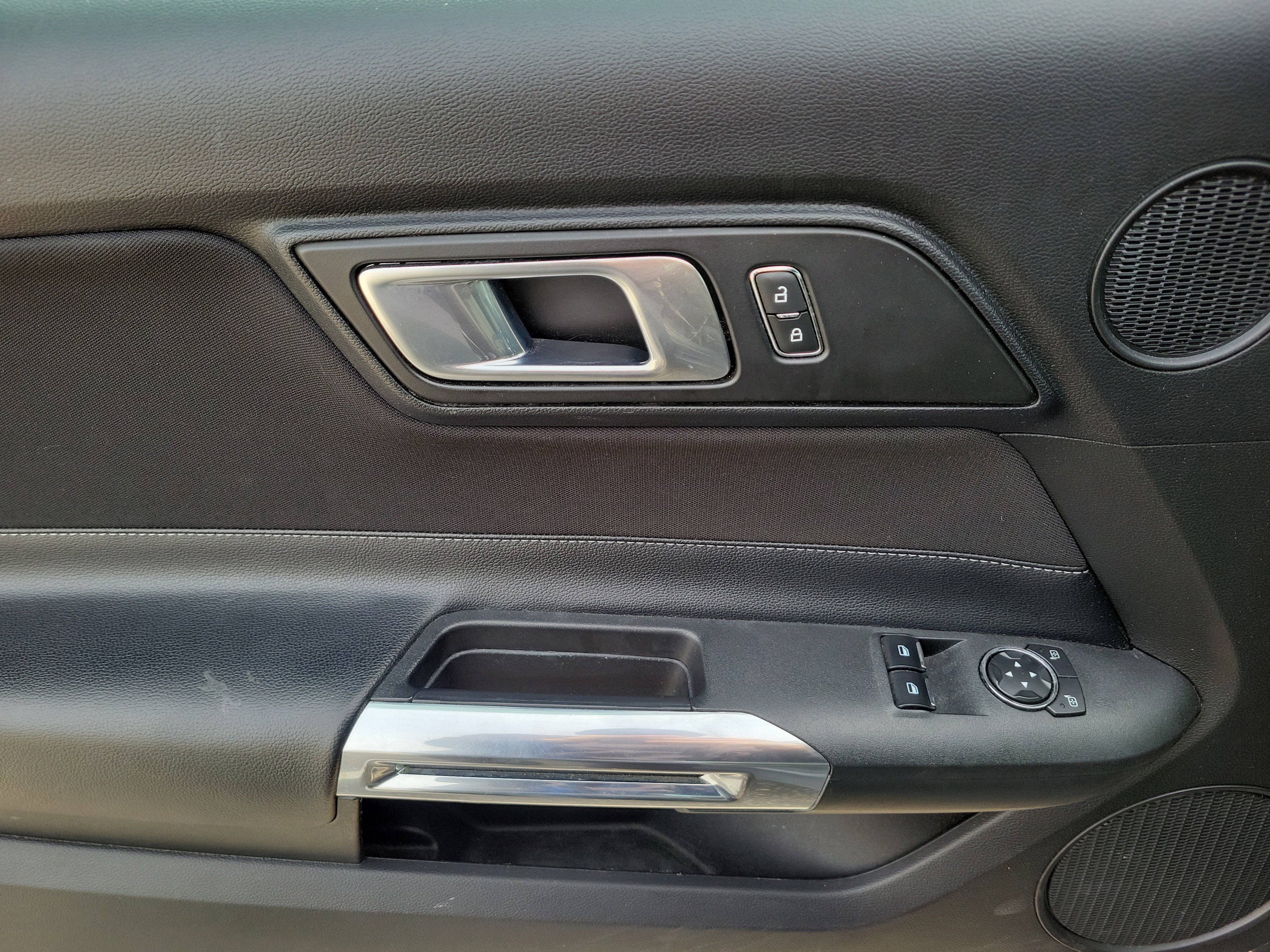 Used 2020 Ford Mustang GT w/ GT Performance Package image 15