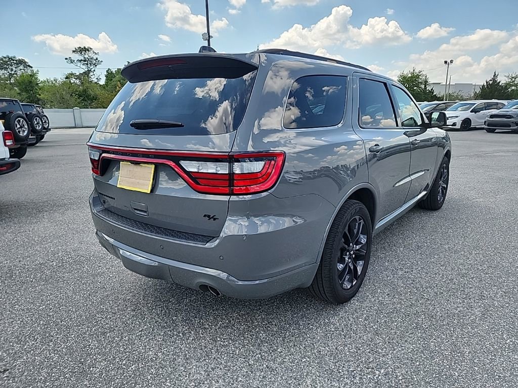 Used 2025 Dodge Durango R/T w/ Blacktop Package image 6