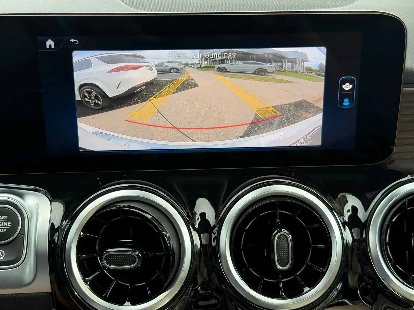 New 2026 Mercedes-Benz GLB 250 4MATIC image 16