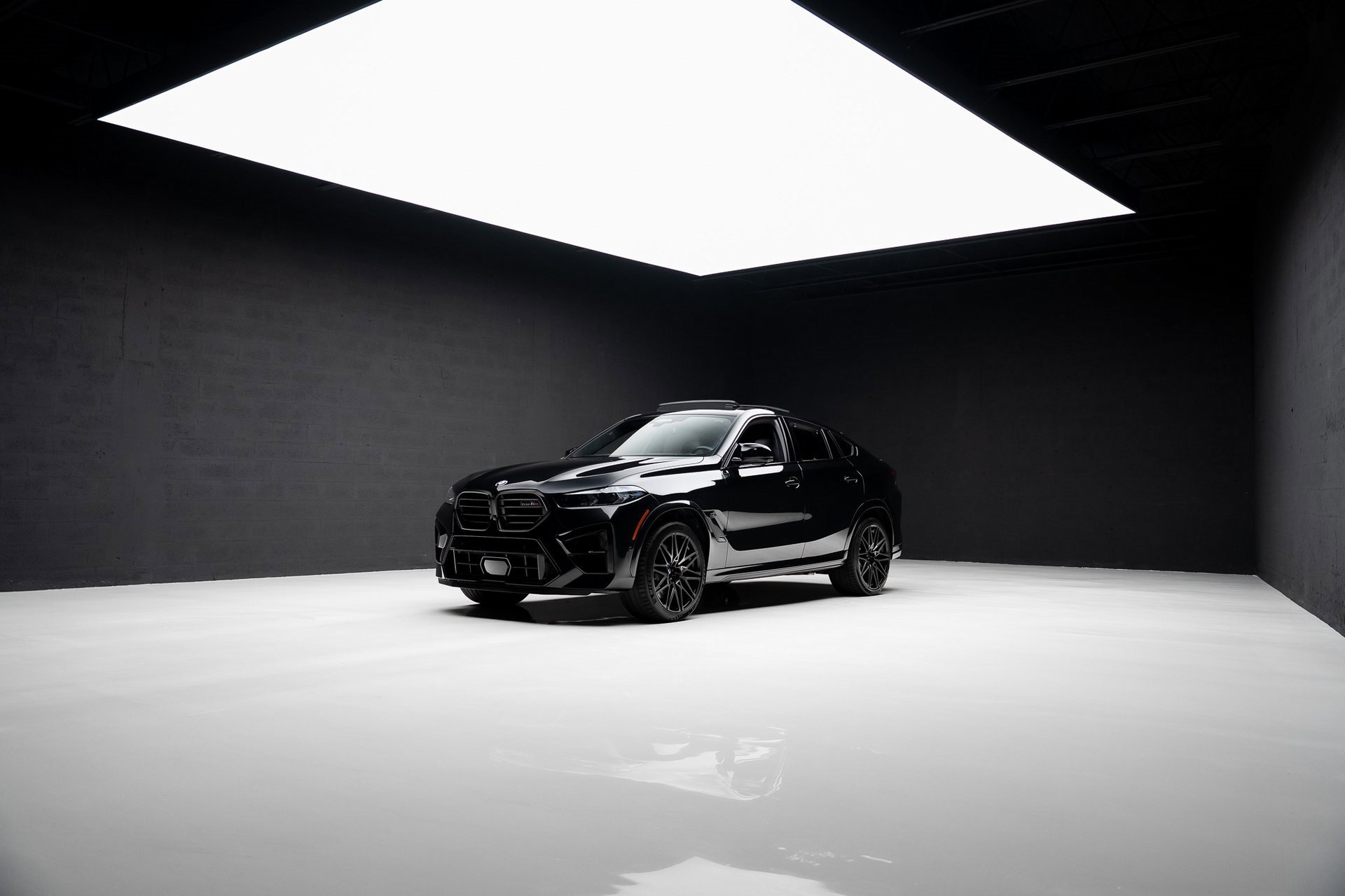 Used 2024 BMW X6 M Competition image 85
