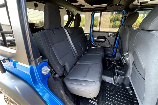 Used 2021 Jeep Wrangler Unlimited Sport image 29