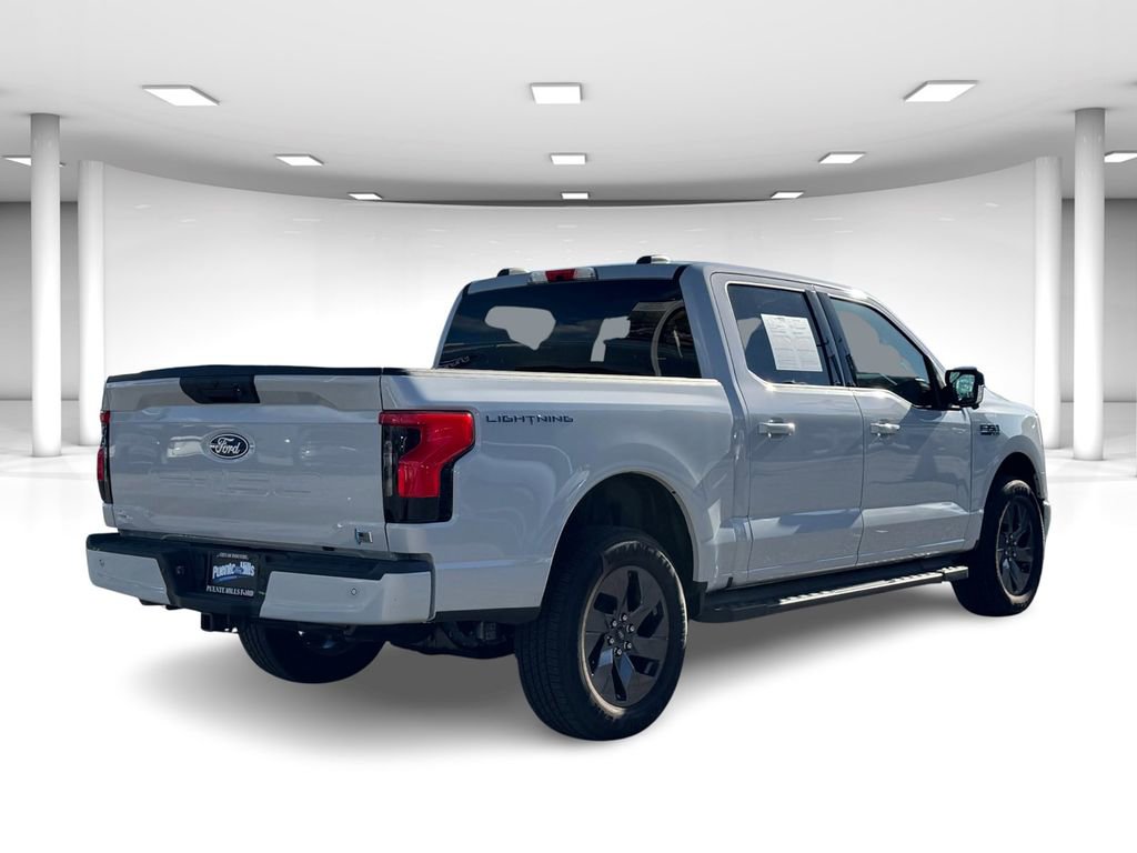 Used 2025 Ford F150 Lightning Flash AWD/4WD image 4