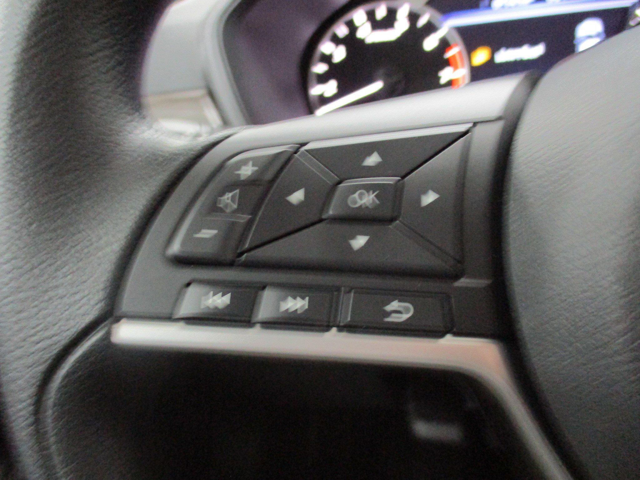 New 2025 Nissan Altima 2.5 SV image 20