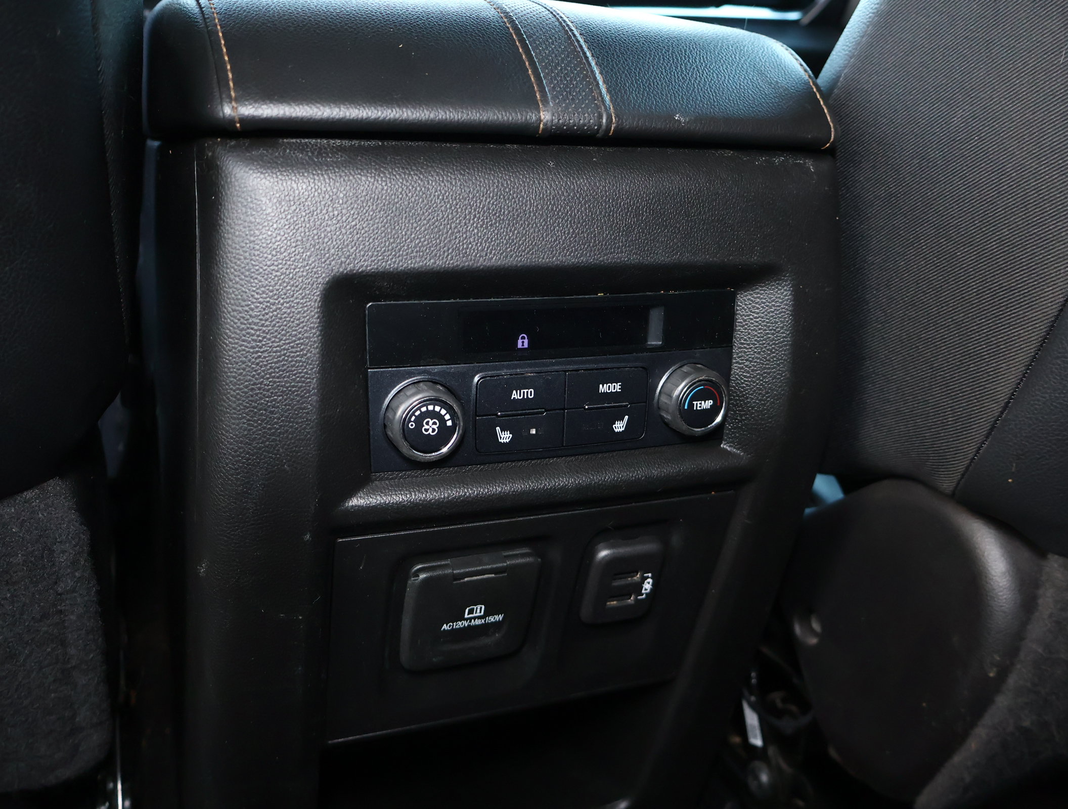 Used 2018 Chevrolet Traverse Premier AWD/4WD image 25
