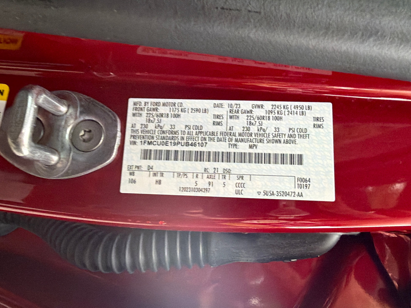 Used 2023 Ford Escape SE FWD image 35