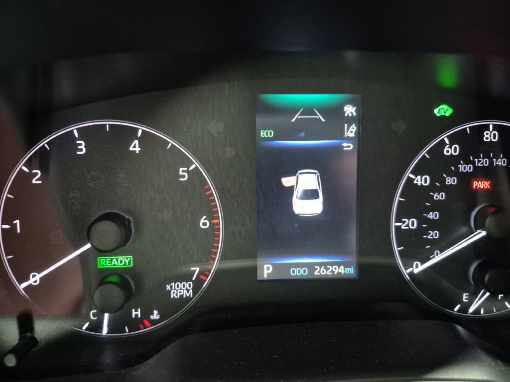 Used 2025 Toyota Corolla LE FWD image 9
