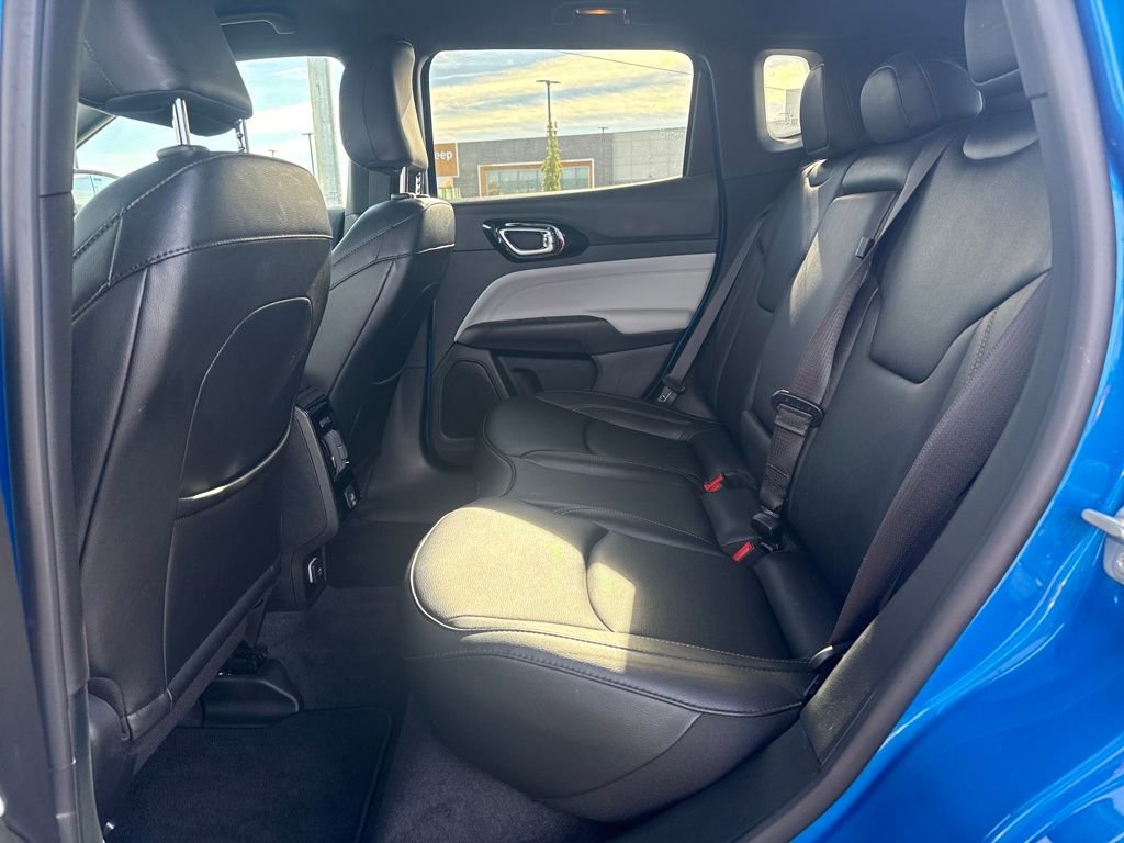 Used 2024 Jeep Compass Limited image 25