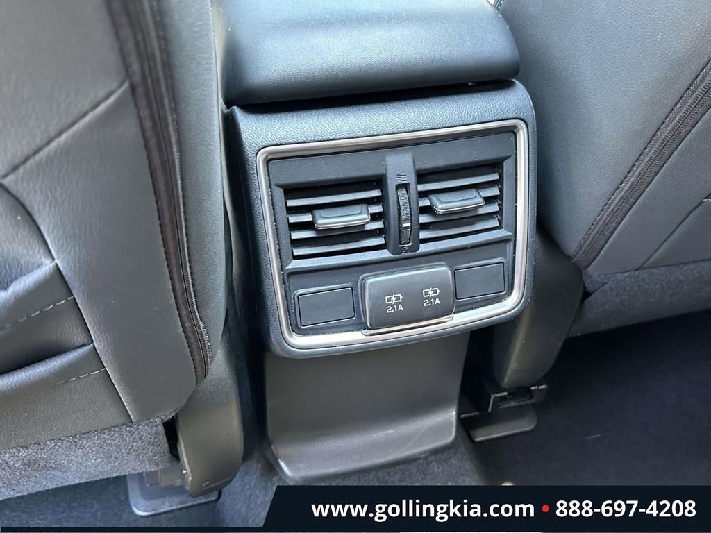 Used 2024 Subaru Forester Premium AWD/4WD image 11