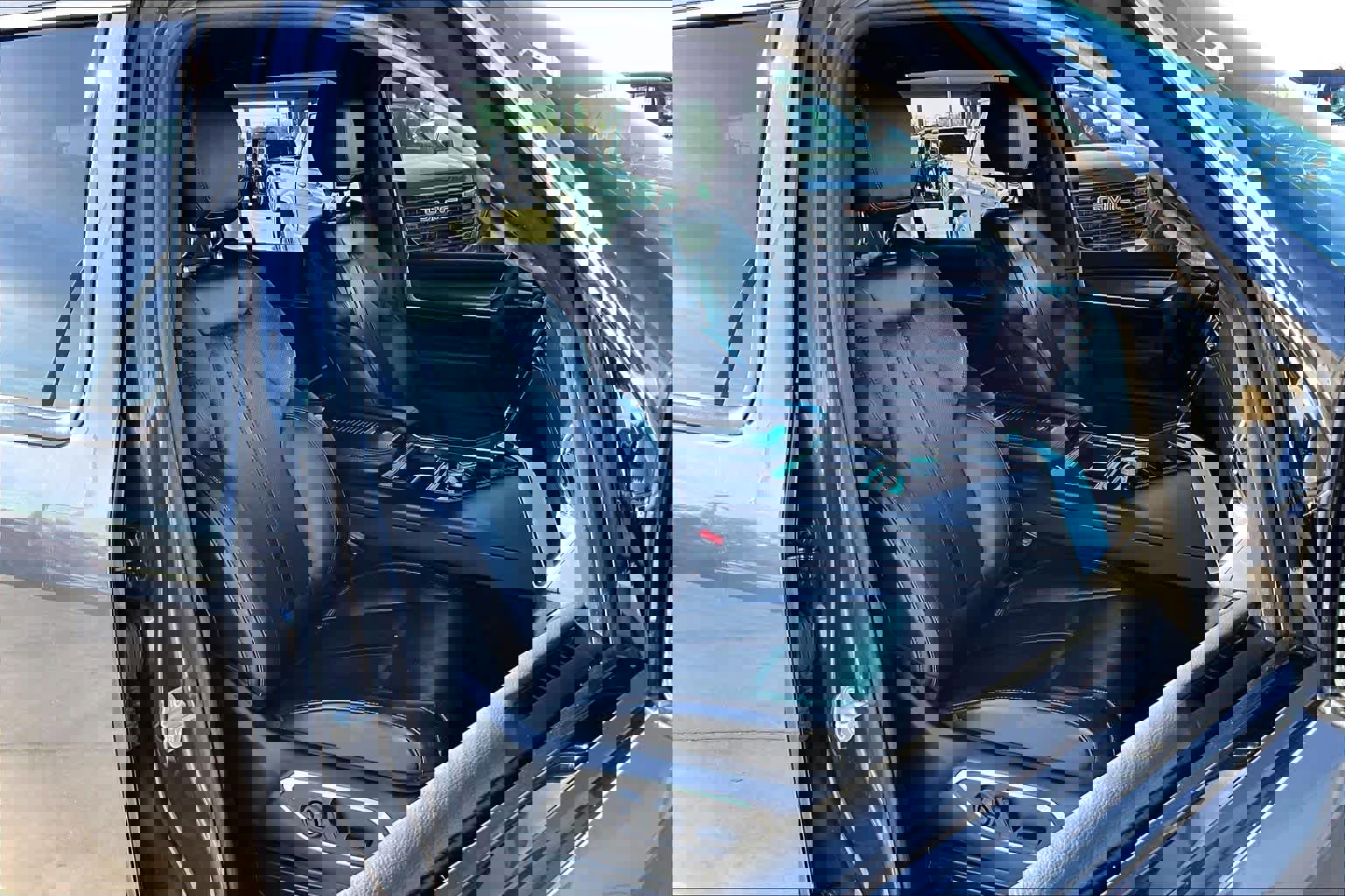 Used 2022 Jeep Wagoneer Series I image 16