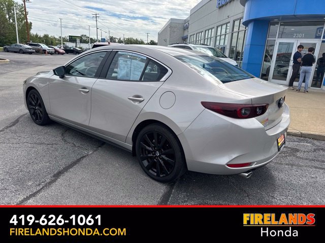 Used 2025 MAZDA MAZDA3 s FWD image 3