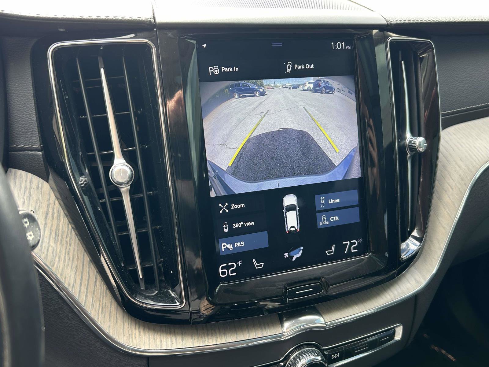 Used 2018 Volvo XC60 T6 Inscription w/ Convenience Package image 28