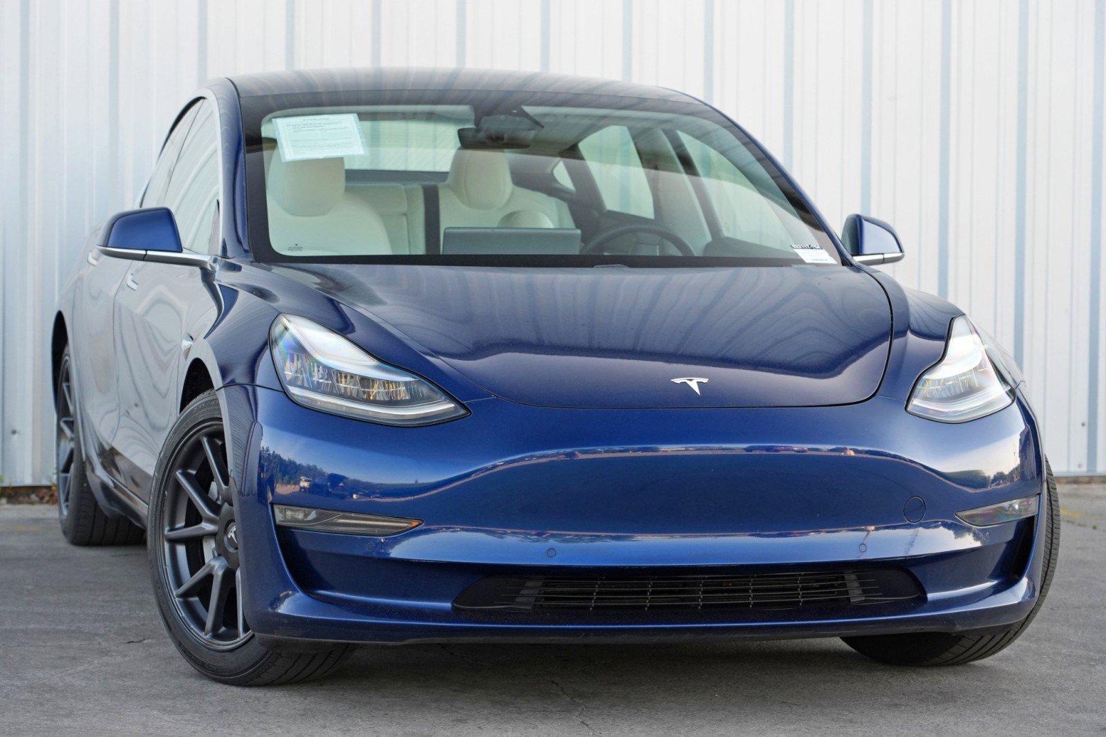 Used 2019 Tesla Model 3 Long Range image 2