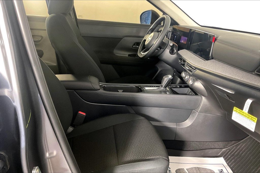 New 2027 Nissan Kicks S FWD image 31