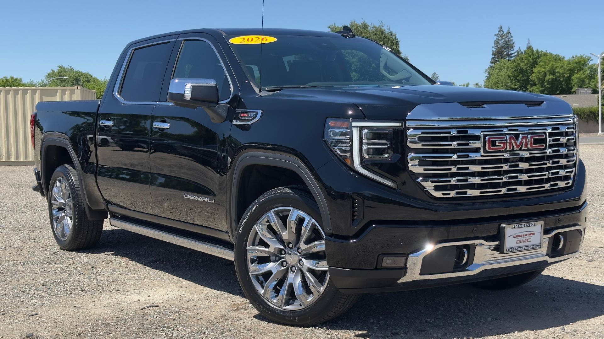 New 2026 GMC Sierra 1500 Denali w/ Denali Reserve Package AWD/4WD image 1