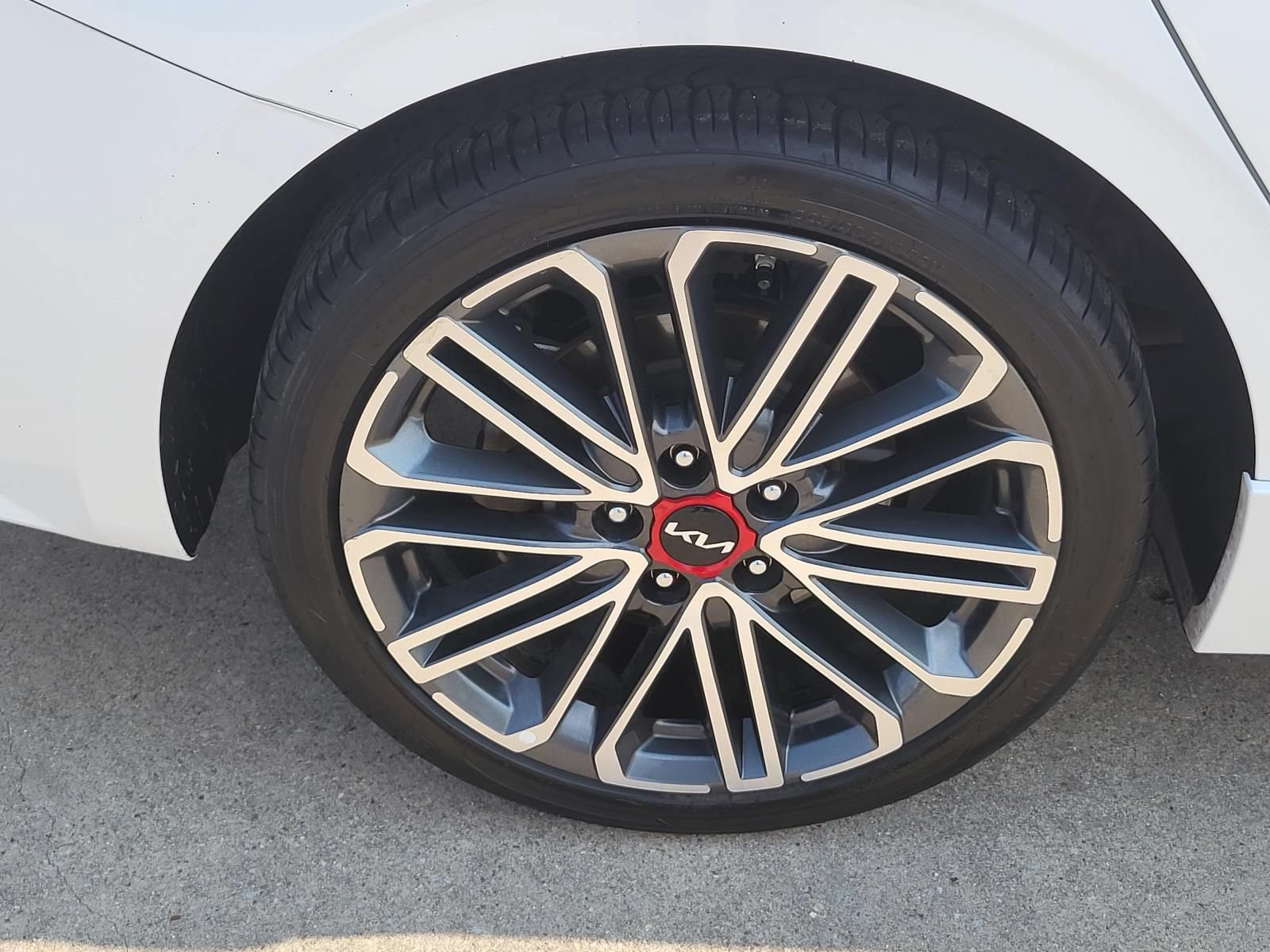 Used 2023 Kia Forte GT FWD image 10