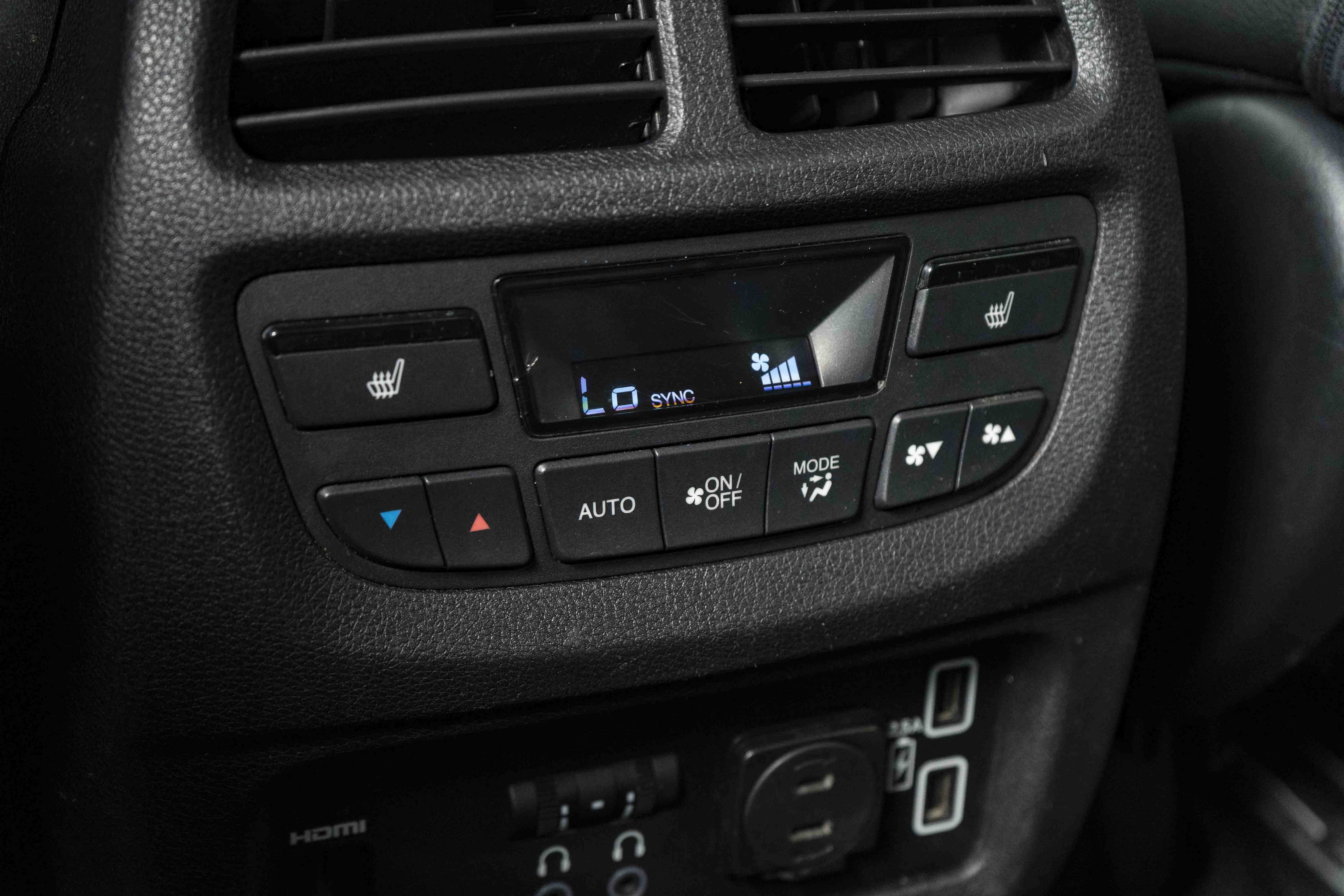 Used 2020 Honda Pilot Elite image 43