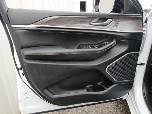New 2026 Jeep Grand Cherokee Limited AWD/4WD image 51