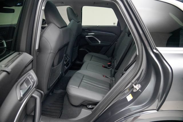 Used 2025 Audi Q5 Premium Plus AWD/4WD image 21