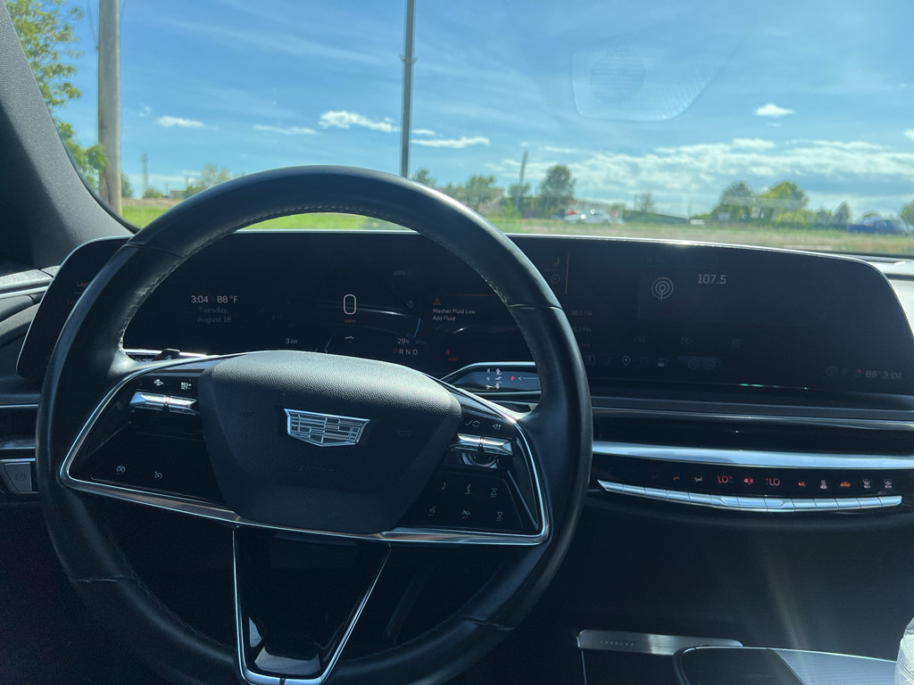 Used 2024 Cadillac Lyriq Tech w/ Driver Assist Package AWD/4WD image 34