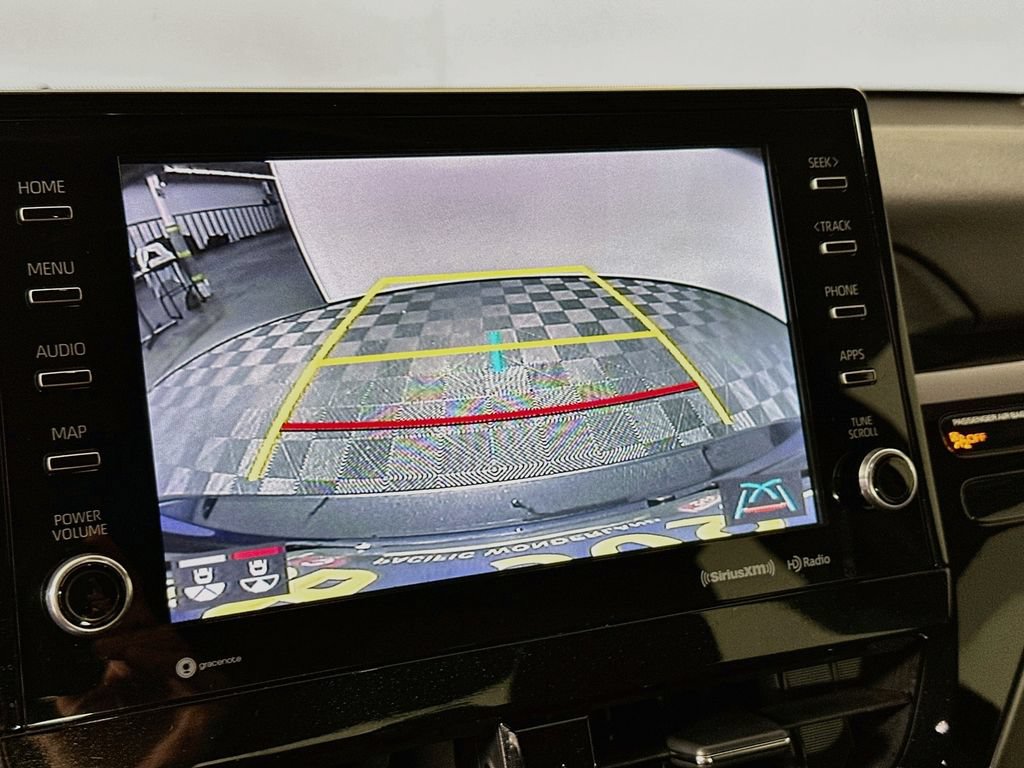Used 2022 Toyota Camry XSE FWD image 15
