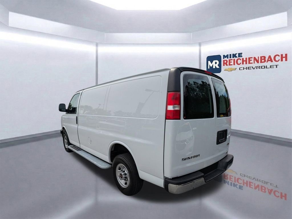 Used 2024 GMC Savana 2500 w/ Driver Convenience Package RWD image 7