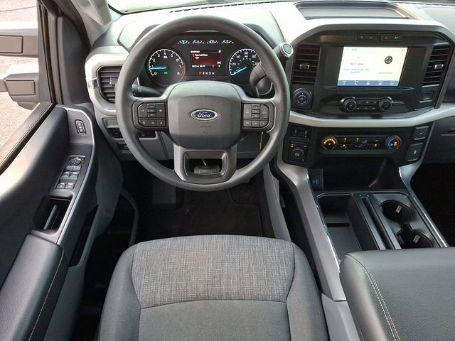 Used 2022 Ford F150 XLT w/ Trailer Tow Package image 11