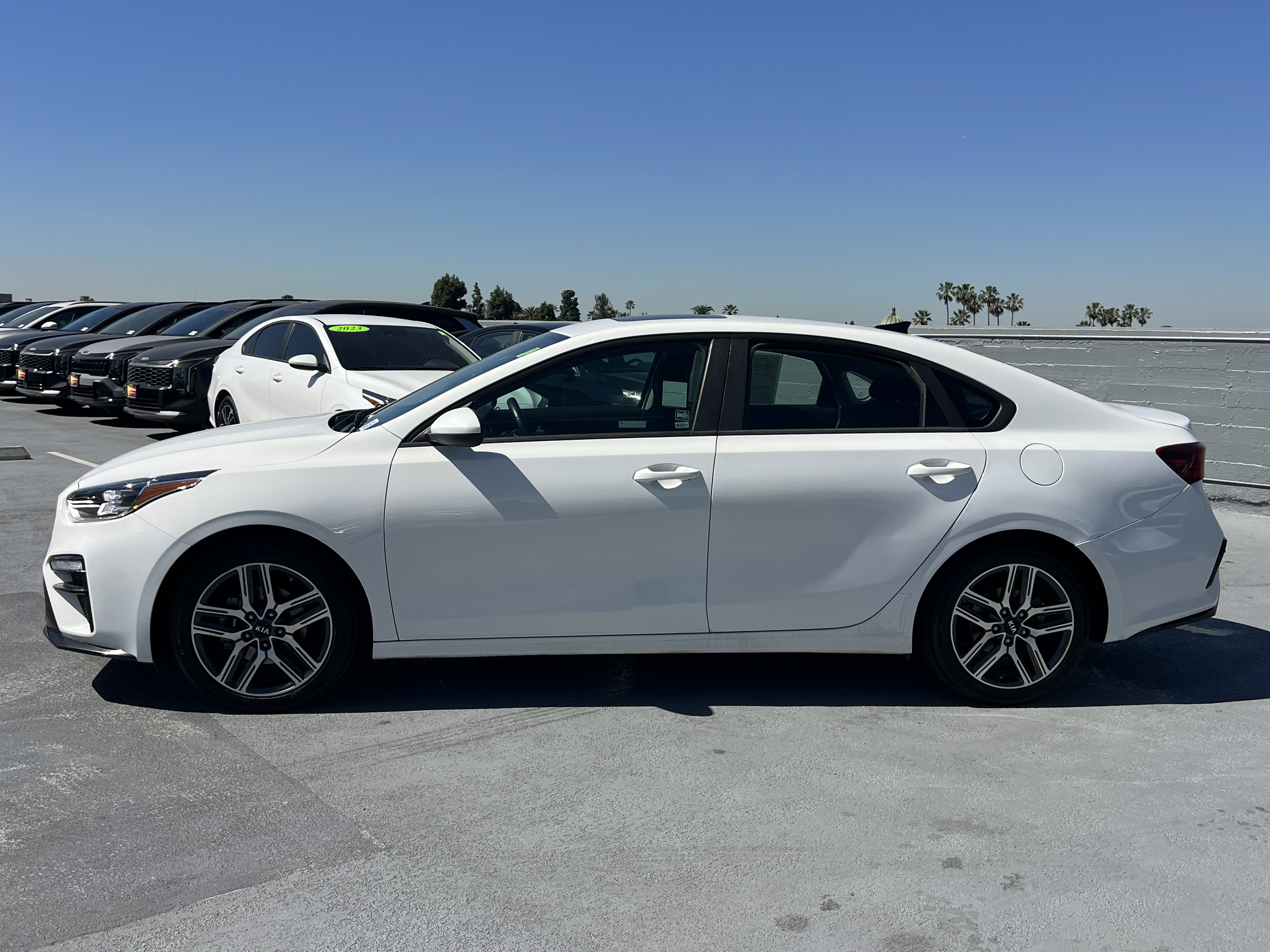 Certified 2019 Kia Forte S w/ S Premium Package image 3