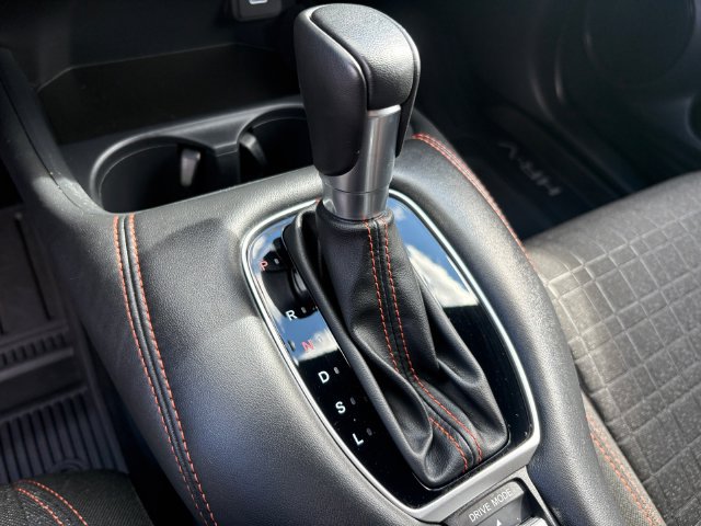 Certified 2025 Honda HR-V Sport image 17