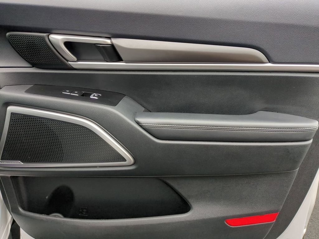 Used 2025 Kia Telluride S image 36