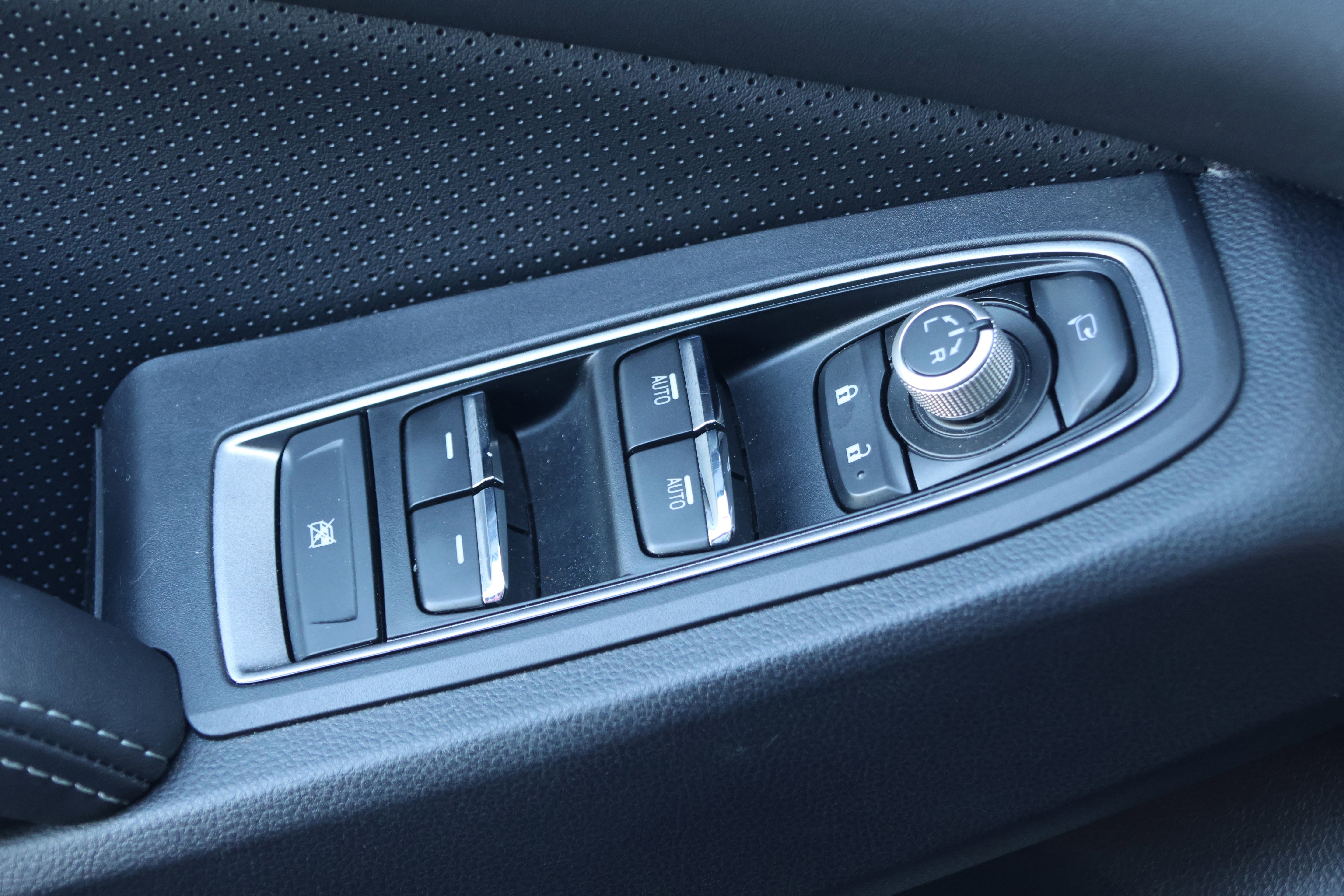 Used 2023 Subaru Ascent Limited w/ Technology Package image 14