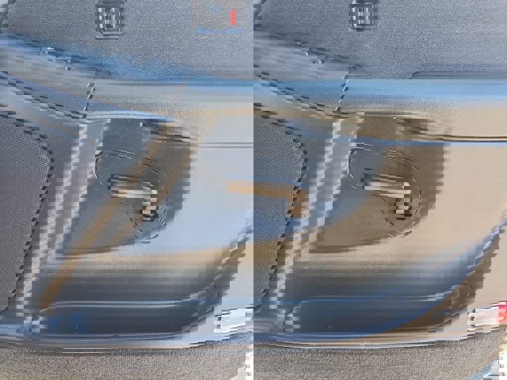 Used 2001 Chevrolet Silverado 2500 LS w/ Off-Road Skid Plate Pkg image 20