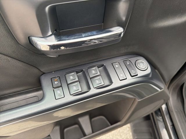 Used 2018 Chevrolet Silverado 1500 LT w/ All Star Edition image 22