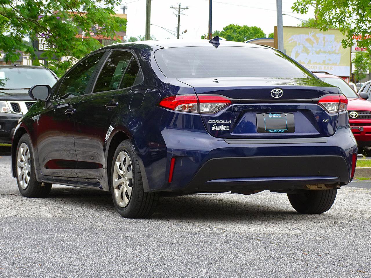 Used 2020 Toyota Corolla LE FWD image 14