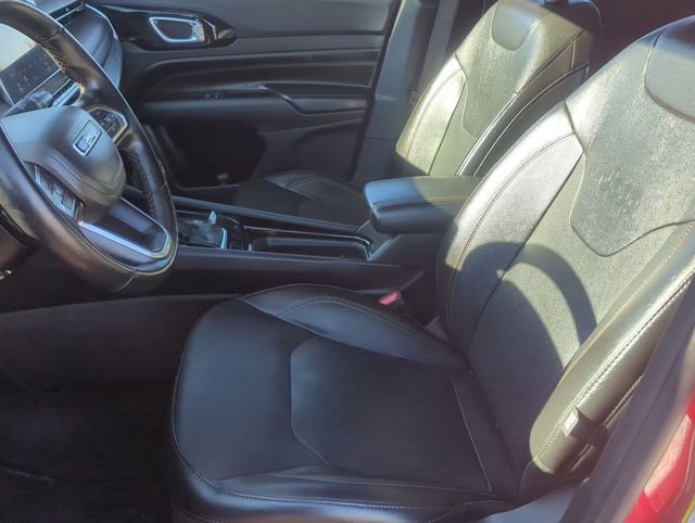 Used 2022 Jeep Compass Limited image 11